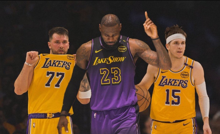  伤情报告：东契奇里夫斯报销背后的战术崩塌与詹姆斯单核困局 体育新闻