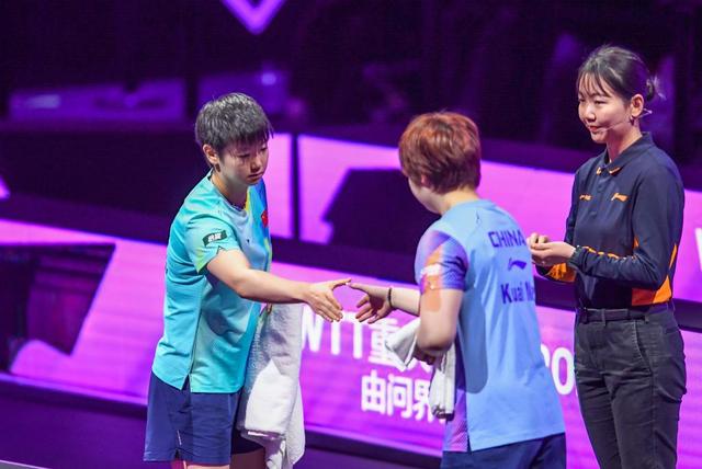 国乒两大巨头意外失利;重庆冠军赛四强席位尘埃落定;年轻选手接棒时刻已至。 体育新闻 国乒两大巨头意外失利;重庆冠军赛四强席位尘埃落定;年轻选手接棒时刻已至。 体育新闻 国乒两大巨头意外失利;重庆冠军赛四强席位尘埃落定;年轻选手接棒时刻已至。 体育新闻