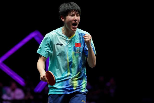 国乒两大巨头意外失利;重庆冠军赛四强席位尘埃落定;年轻选手接棒时刻已至。 体育新闻 国乒两大巨头意外失利;重庆冠军赛四强席位尘埃落定;年轻选手接棒时刻已至。 体育新闻 国乒两大巨头意外失利;重庆冠军赛四强席位尘埃落定;年轻选手接棒时刻已至。 体育新闻