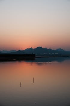 从鼓浪屿出发；龚万莹小说集展现流动的海洋家园。