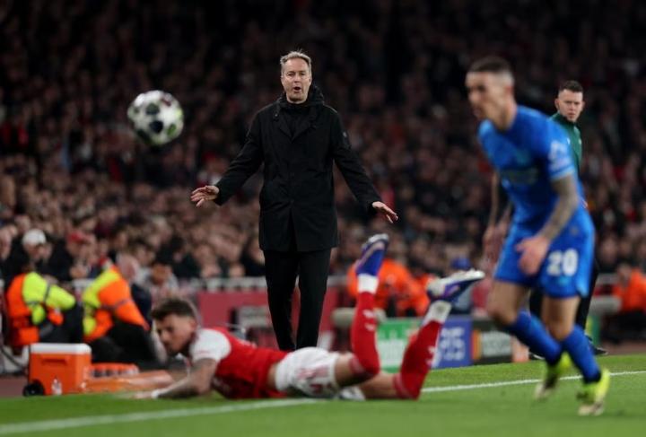 勒沃库森欧冠止步,阿森纳淘汰药厂;尤尔曼德赛后反思上半场失误,球队重建之路仍值得肯定。 体育新闻