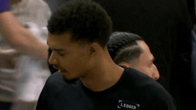  【深度复盘】从摆烂到西部第二：雷霆体系如何重塑NBA中锋价值坐标 体育新闻