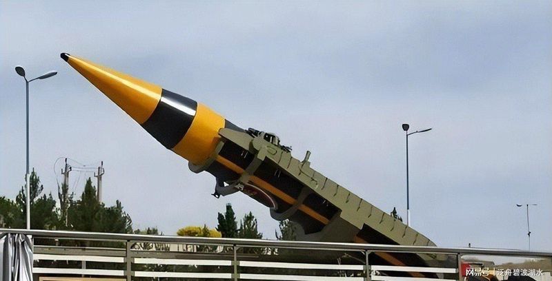 中东火药桶：伊朗导弹袭击战术演变与以色列防空体系极限挑战