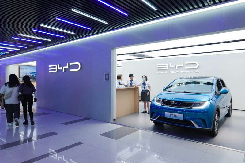  《丰田Q3净利润430亿背后的硬核拆解：数据揭示全球车企盈利能力鸿沟》 汽车科技