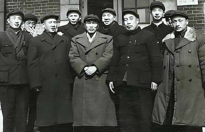  上甘岭背后的男人：秦基伟与邓华的过命交情全记录 新闻 上甘岭背后的男人：秦基伟与邓华的过命交情全记录 新闻