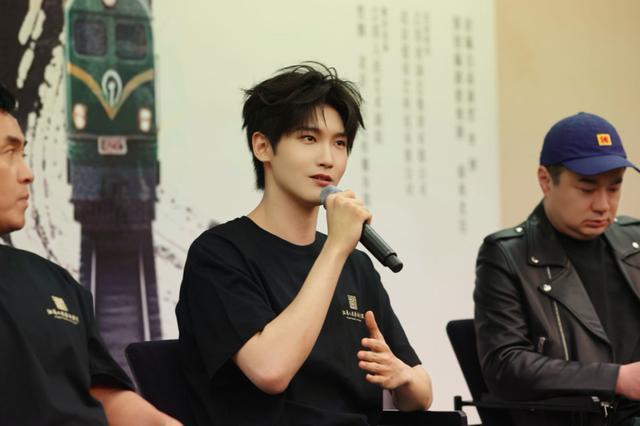  《南来北往》铁路题材话剧：戏剧改编的叙事重构与舞台实践 影视小说