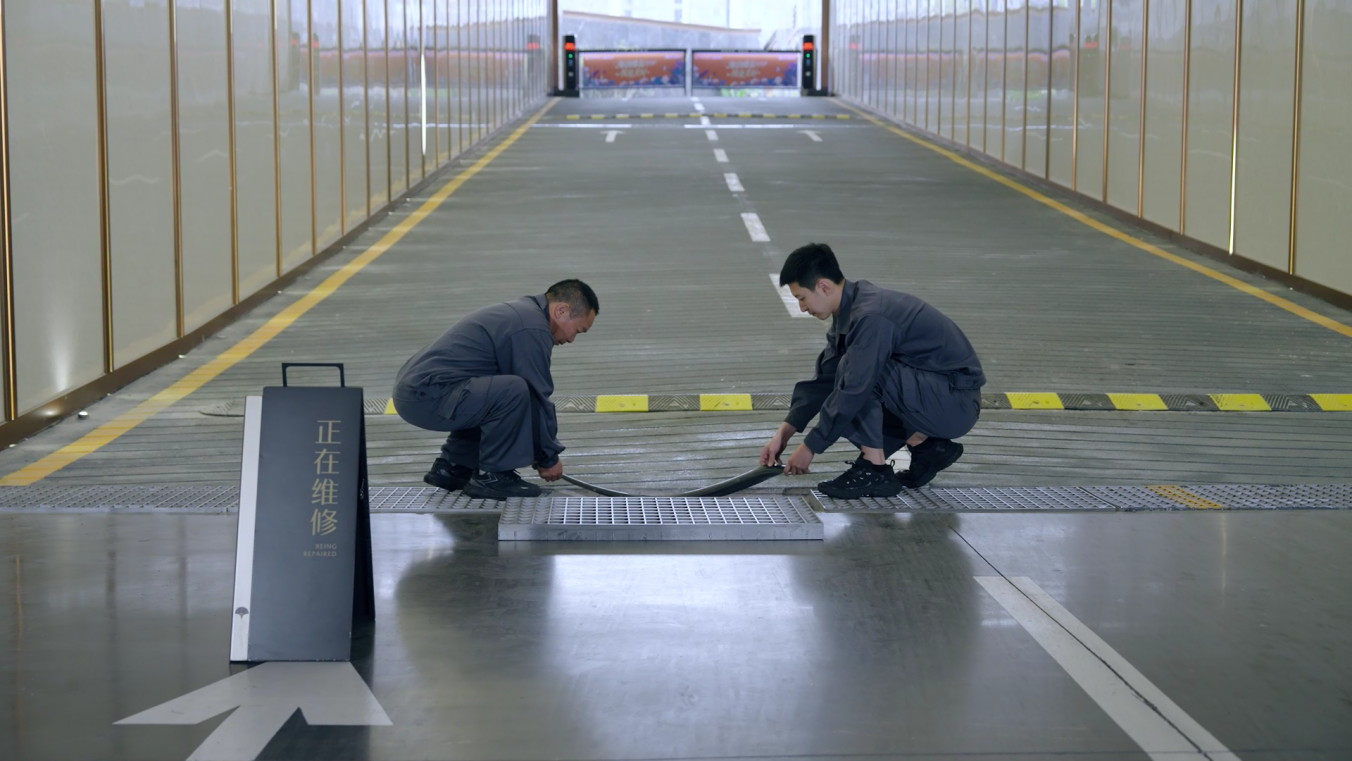  技术驱动服务升维：建发物业「情感竞争」体系的底层逻辑与实践路径 房产家居