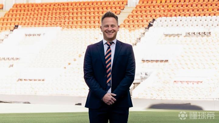 足球慈善运营方法论：阿什利-哈克特15年增长14倍的实战复盘 体育新闻